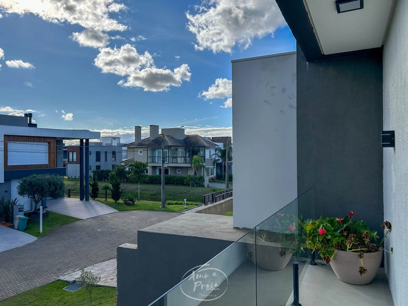 SOBRADO NO CONDOMÍNIO BLUE: 5ª foto da galeria de imagens do imóvel