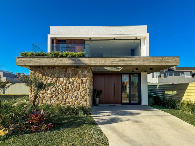 Sobrado Novo no Amare!