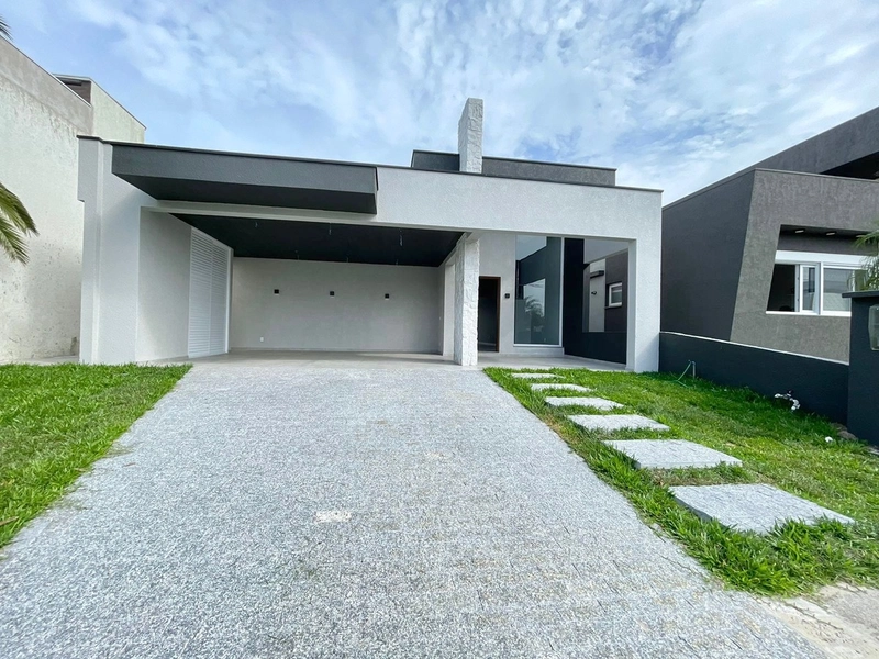 CASA TERREA A VENDA NO CAPÃO ILHAS