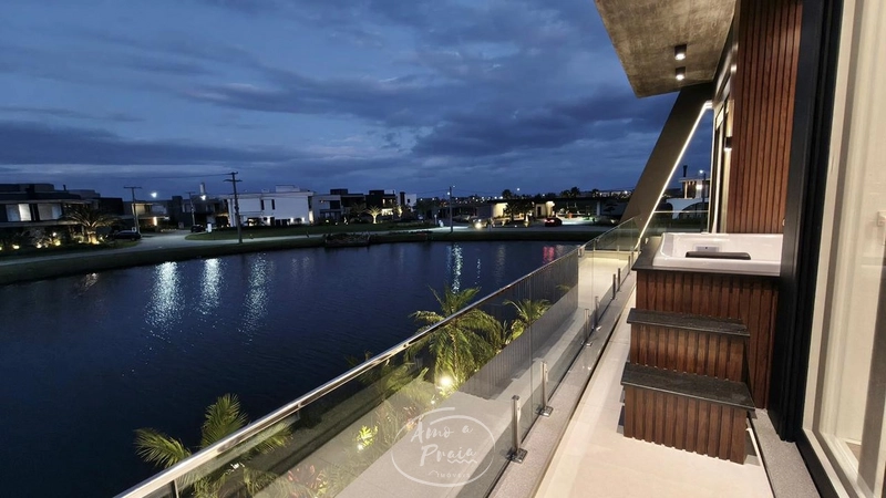 Sobrado Beira Lago - Condomínio Sunset: 2ª foto da galeria de imagens do imóvel