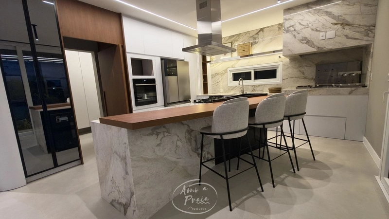 Sobrado Beira Lago - Condomínio Sunset: 5ª foto da galeria de imagens do imóvel