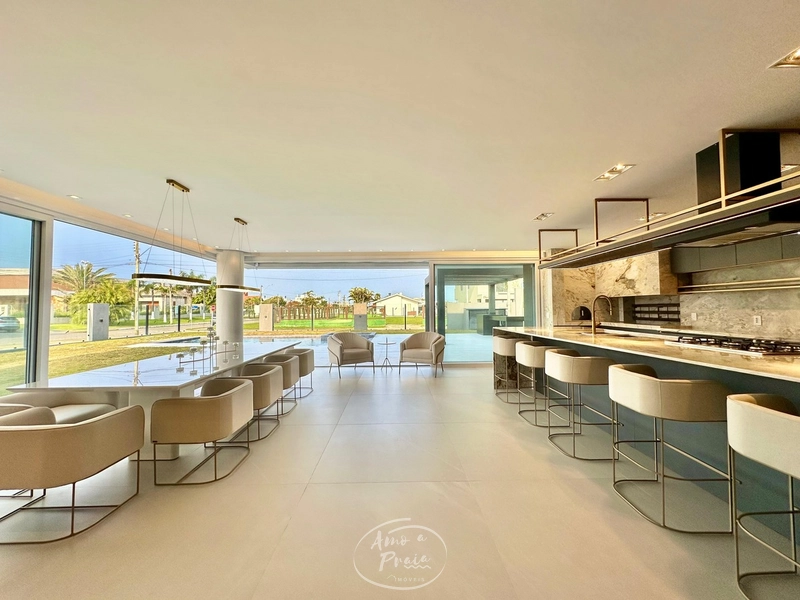 SOBRADO LUXUOSO À VENDA EM ATLÂNTIDA: 8ª foto da galeria de imagens do imóvel