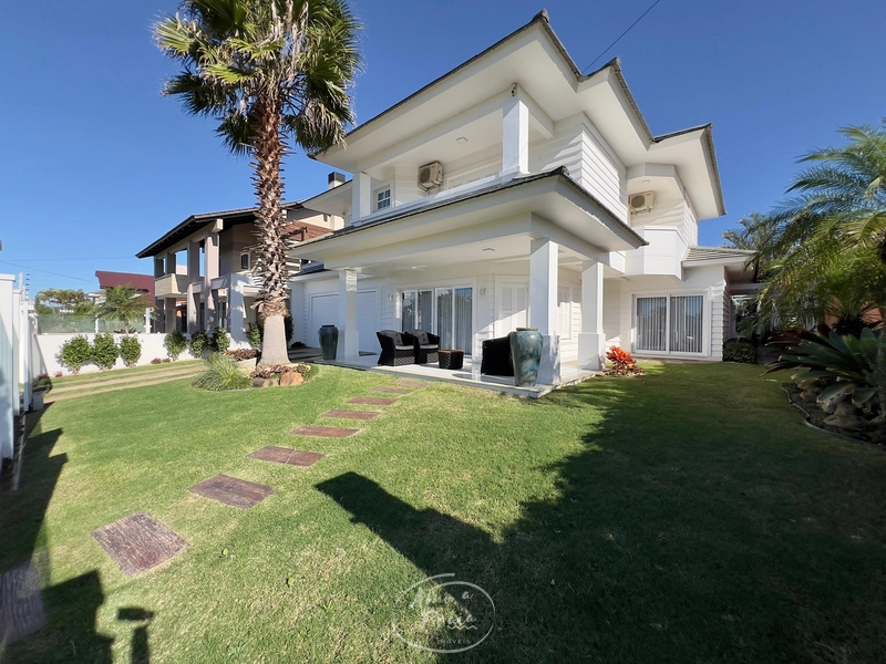 Sobrado junto à região do Caburé: 5ª foto da galeria de imagens do imóvel