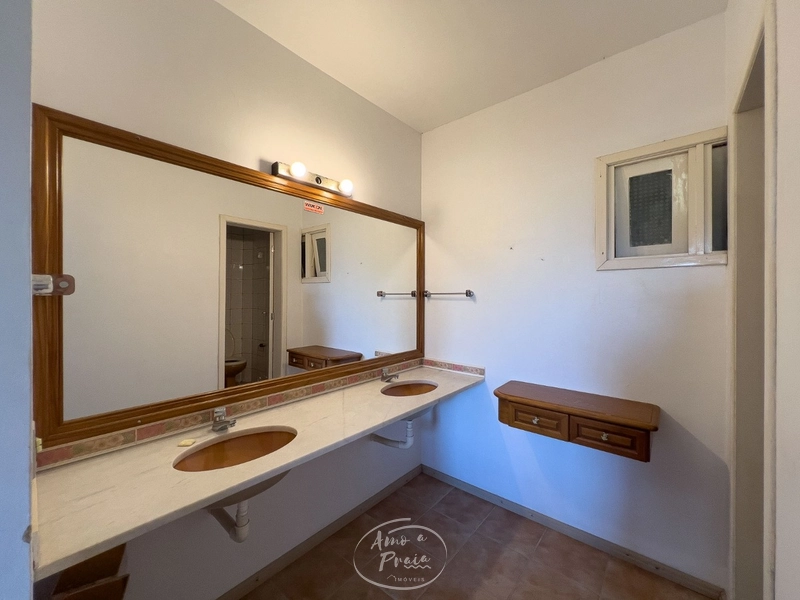 Sobrado em 2 terrenos na praia de Atlântida: 34ª foto da galeria de imagens do imóvel