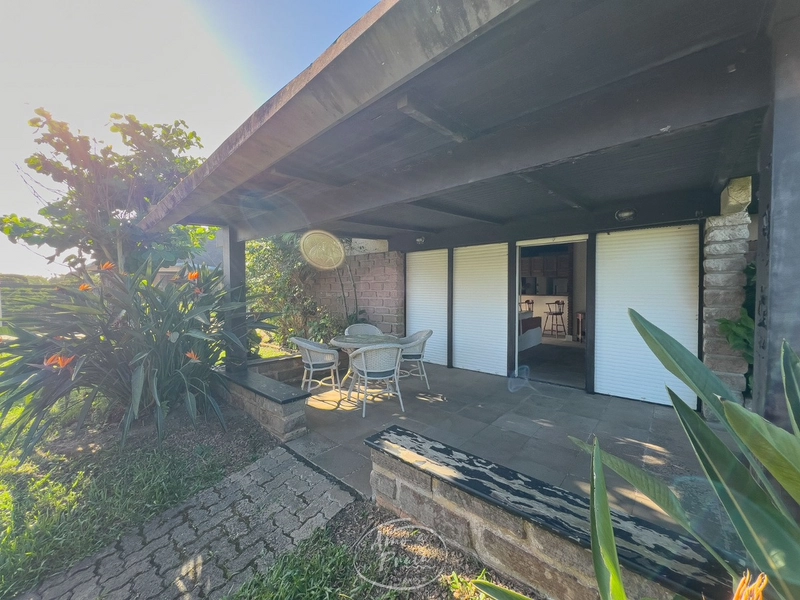 Sobrado em 2 terrenos na praia de Atlântida: 22ª foto da galeria de imagens do imóvel