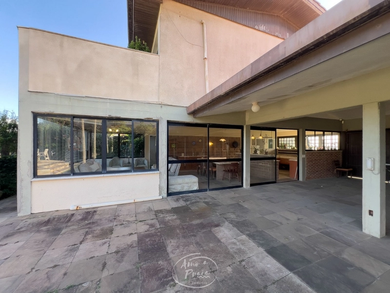 Sobrado em 2 terrenos na praia de Atlântida: 7ª foto da galeria de imagens do imóvel