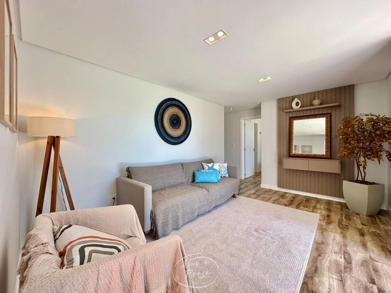 Casa retrofit mobiliada e decorada a poucos metros do mar!: 18ª foto da galeria de imagens do imóvel