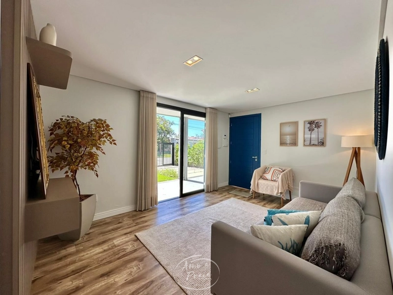 Casa retrofit mobiliada e decorada a poucos metros do mar!: 19ª foto da galeria de imagens do imóvel