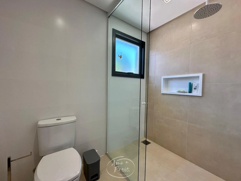 Casa retrofit mobiliada e decorada a poucos metros do mar!: 31ª foto da galeria de imagens do imóvel