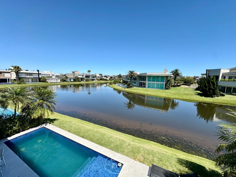 Sobrado Beira Lago no Enseada!: 19ª foto da galeria de imagens do imóvel