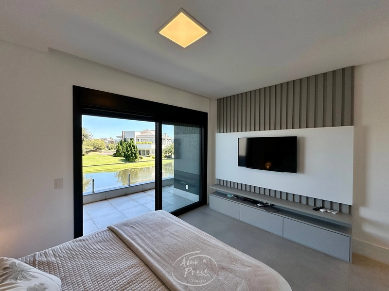 Sobrado Beira Lago no Enseada!: 33ª foto da galeria de imagens do imóvel