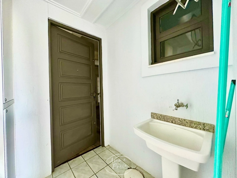 Duplex Poucos Metros do Mar!: 15ª foto da galeria de imagens do imóvel