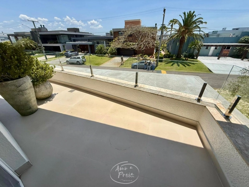 SOBRADO NO CONDOMÍNIO ENSEADA: 28ª foto da galeria de imagens do imóvel