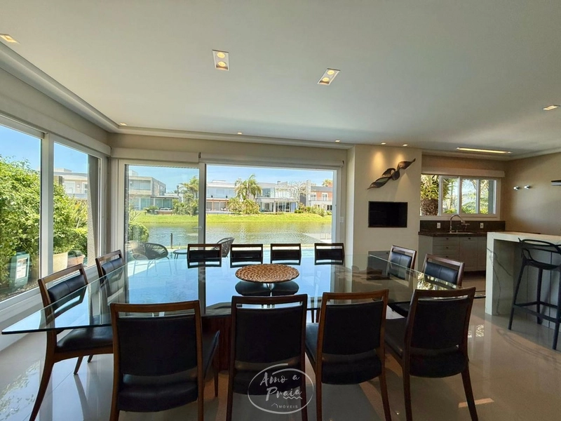 SOBRADO NO CONDOMÍNIO ENSEADA: 9ª foto da galeria de imagens do imóvel