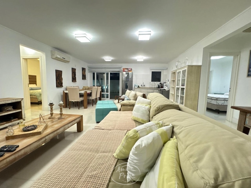 Duas Casas Juntas - Casa Hermosa!: 11ª foto da galeria de imagens do imóvel