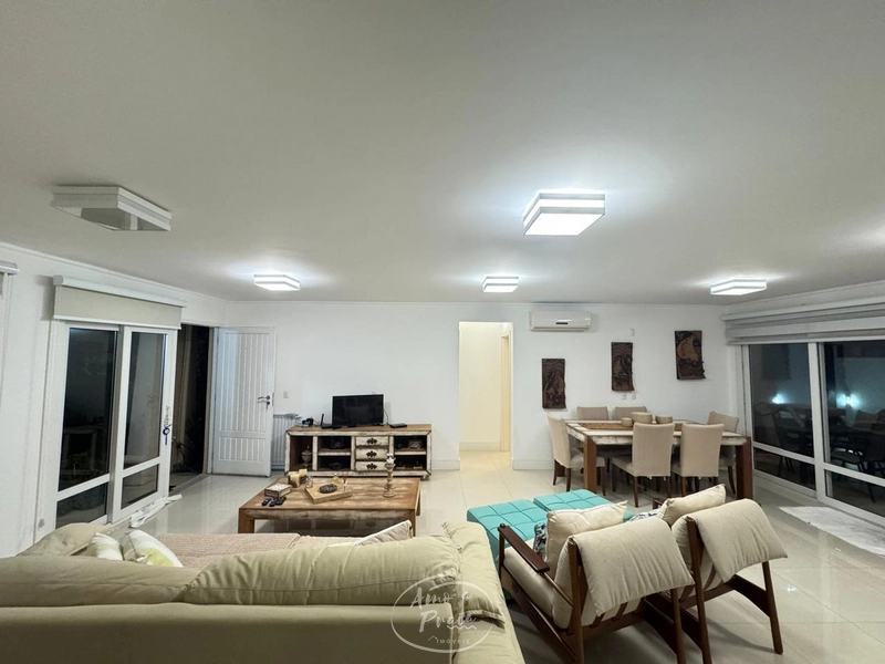 Duas Casas Juntas - Casa Hermosa!: 4ª foto da galeria de imagens do imóvel