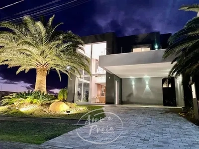 SOBRADO EM CAPÃO ILHAS RISORT