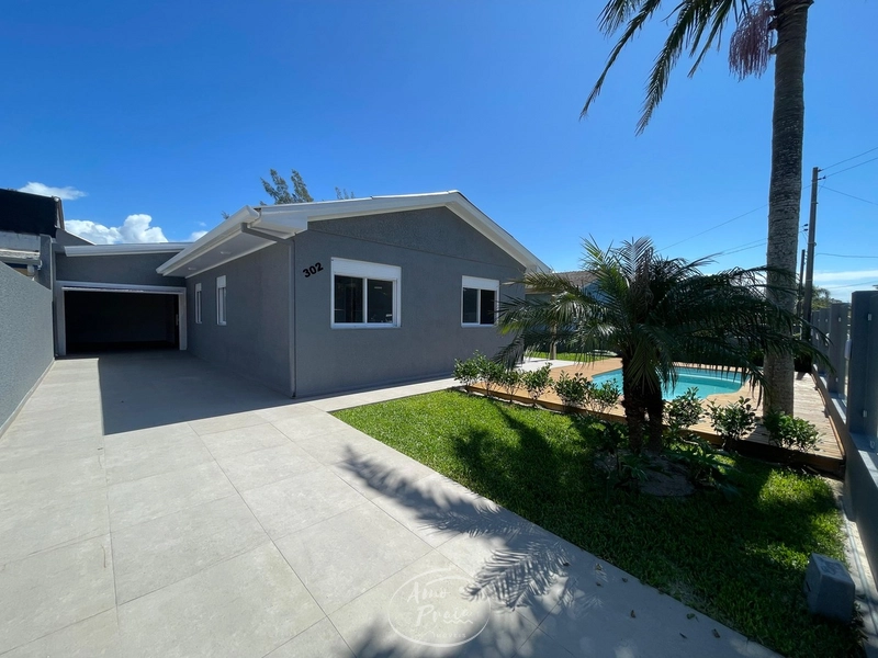 CASA EM XANGRI-LA: 2ª foto da galeria de imagens do imóvel