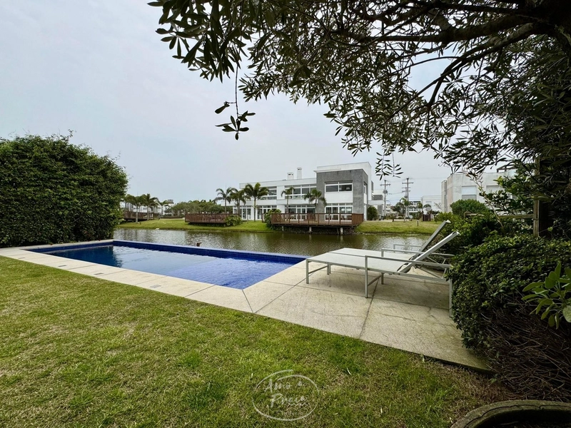 Apartamento térreo 3 dormitórios em Atlântida: 3ª foto da galeria de imagens do imóvel