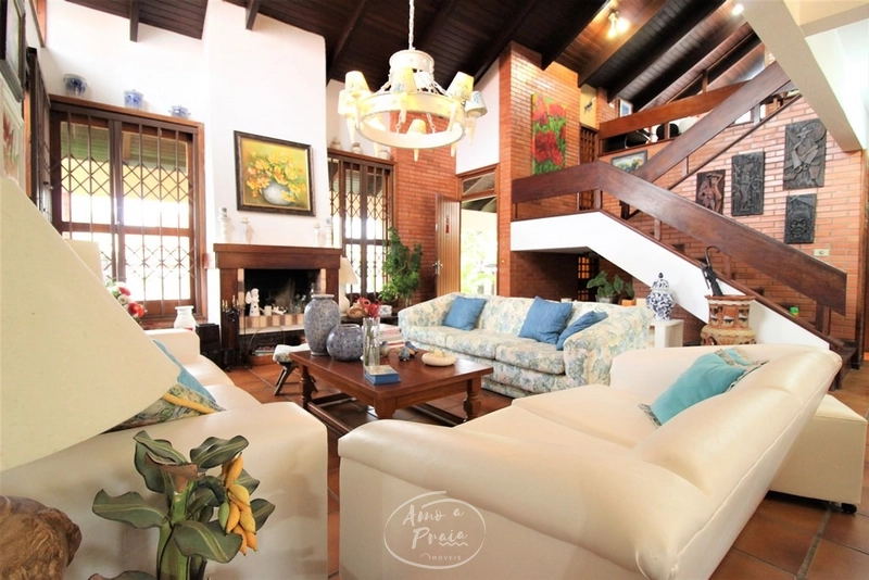 Casa com 4 suítes à venda no Condomínio Rainha do Mar: 2ª foto da galeria de imagens do imóvel