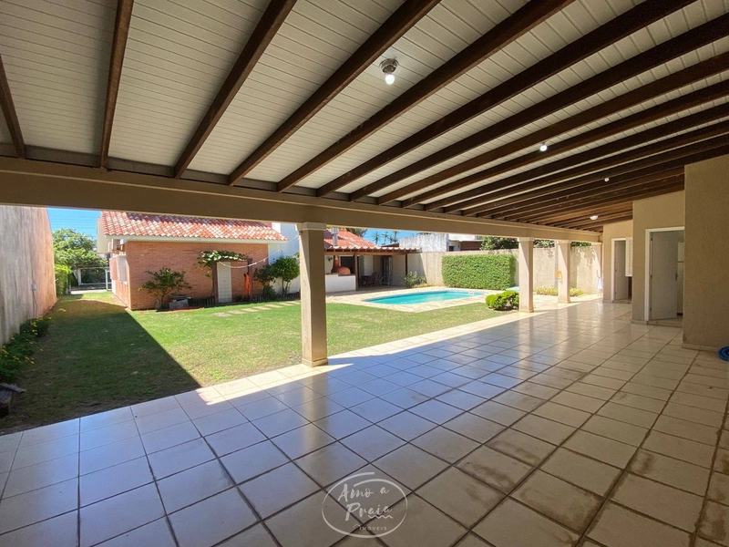 Casa de 6 dormitórios na praia de Atlântida: 8ª foto da galeria de imagens do imóvel