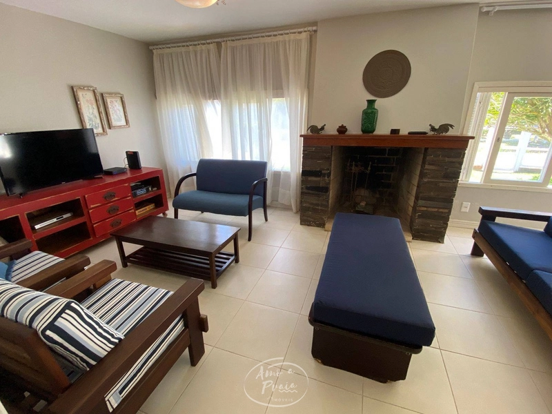 Casa de 6 dormitórios na praia de Atlântida: 13ª foto da galeria de imagens do imóvel