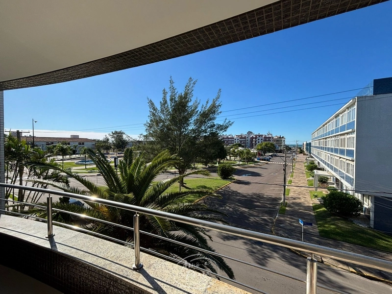 Apartamento de 3 dormitórios no centrinho da praia de Atlântida: 8ª foto da galeria de imagens do imóvel