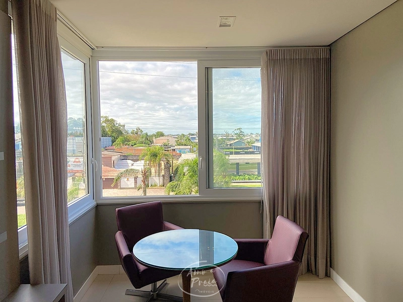 Apartamento de 2 dormitórios na praia de Atlântida: 2ª foto da galeria de imagens do imóvel