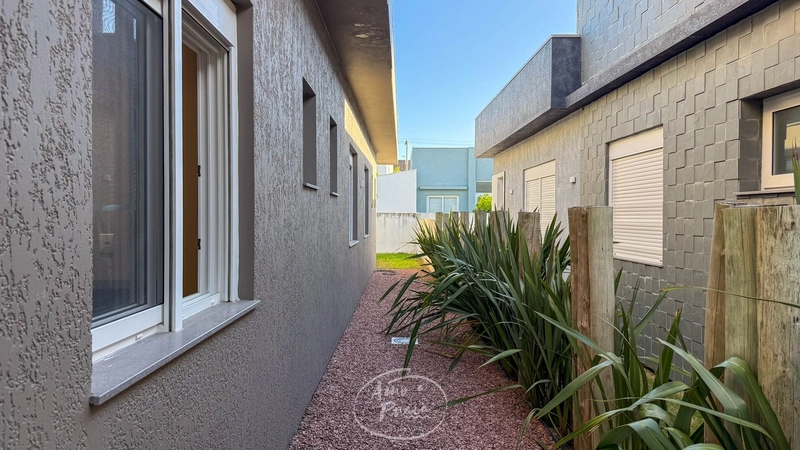 CASA TERREA NO SEA COAST: 4ª foto da galeria de imagens do imóvel