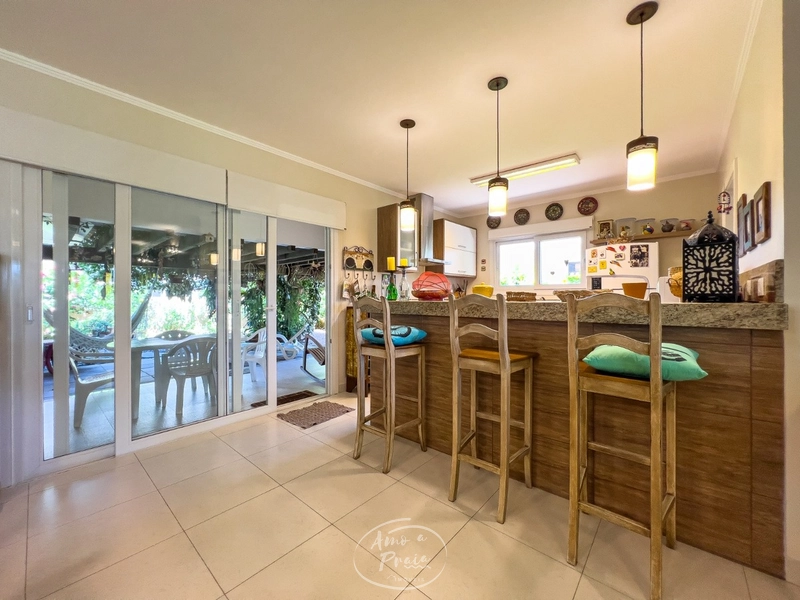 Casa à venda em Xangri-Lá | Casa de Alto Padrão com 4 Dormitórios: 13ª foto da galeria de imagens do imóvel
