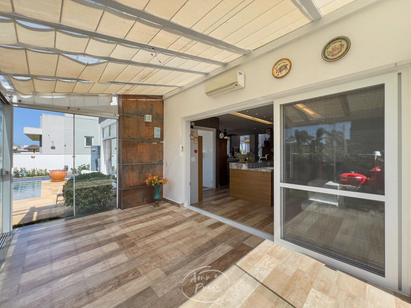 Residência de Alto Padrão – Totalmente Mobiliada: 38ª foto da galeria de imagens do imóvel