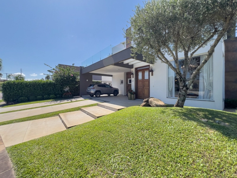 Residência de Alto Padrão – Totalmente Mobiliada: 19ª foto da galeria de imagens do imóvel