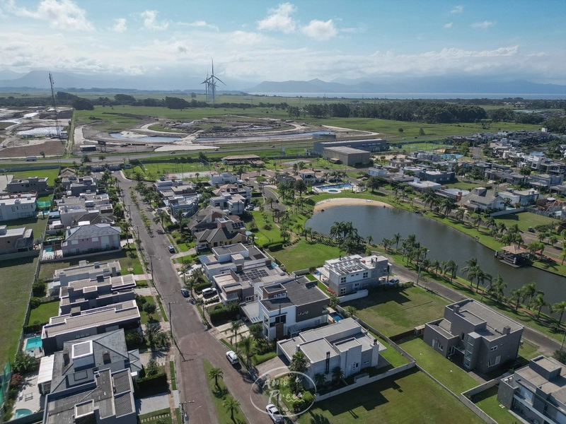 Residência de Alto Padrão – Totalmente Mobiliada: 15ª foto da galeria de imagens do imóvel