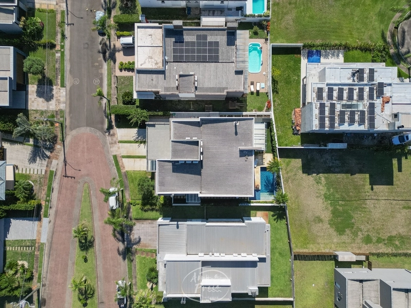 Residência de Alto Padrão – Totalmente Mobiliada: 13ª foto da galeria de imagens do imóvel