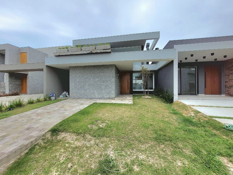 SOBRADO A VENDA NO SUNSET