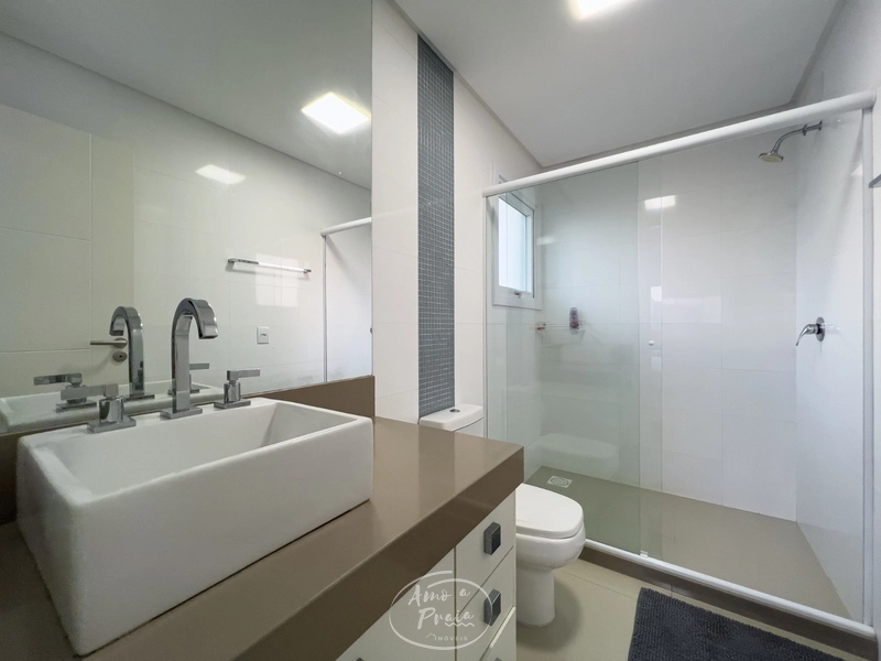 CASA VENTURA BEIRA LAGO: 18ª foto da galeria de imagens do imóvel