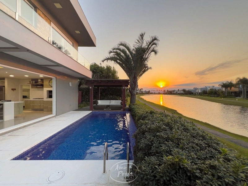 CASA VENTURA BEIRA LAGO: 1ª foto da galeria de imagens do imóvel