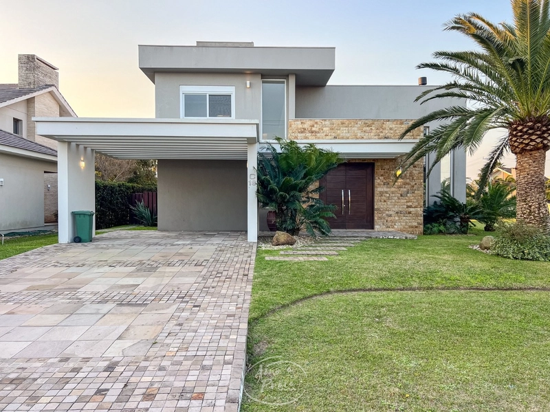 CASA VENTURA BEIRA LAGO: 7ª foto da galeria de imagens do imóvel