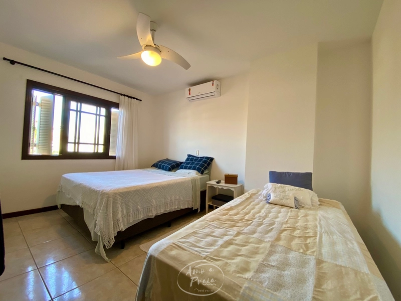 CASA MEDITERRÂNEA CONTEMPORÂNEA COM INFLUÊNCIA NEOCLÀSSICA LEVE.: 53ª foto da galeria de imagens do imóvel