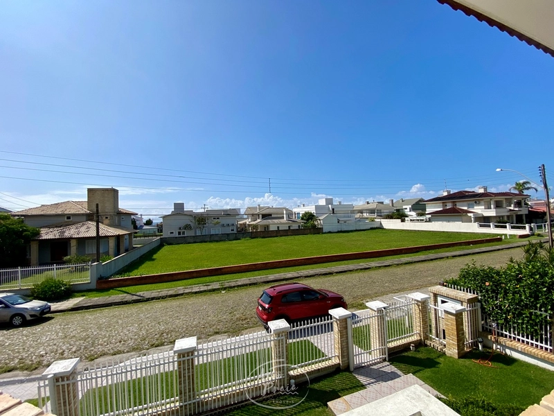 CASA MEDITERRÂNEA CONTEMPORÂNEA COM INFLUÊNCIA NEOCLÀSSICA LEVE.: 51ª foto da galeria de imagens do imóvel