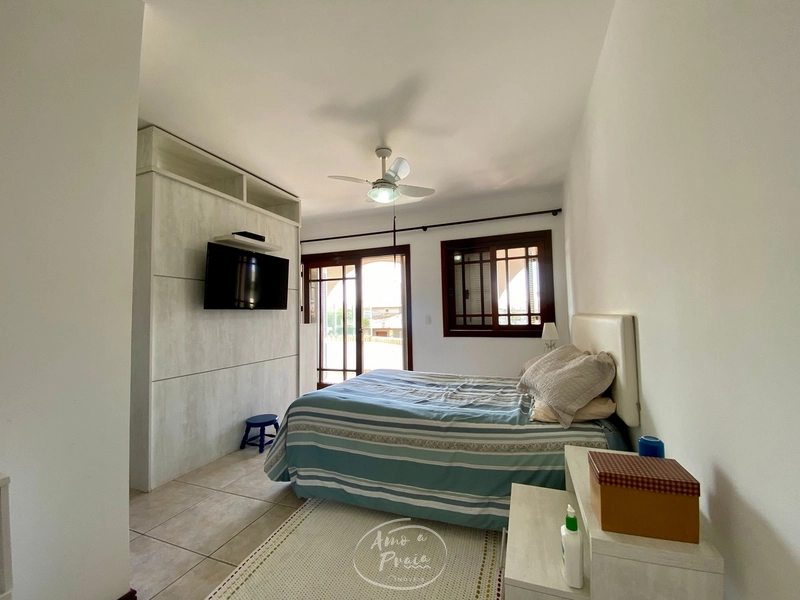 CASA MEDITERRÂNEA CONTEMPORÂNEA COM INFLUÊNCIA NEOCLÀSSICA LEVE.: 48ª foto da galeria de imagens do imóvel