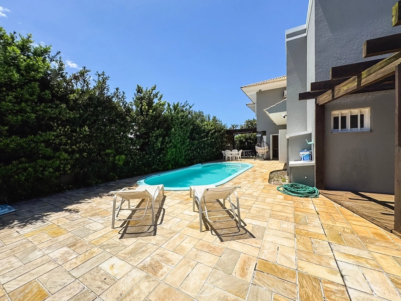 SOBRADO DE ESQUINA  EM ATLANTIDA: 25ª foto da galeria de imagens do imóvel