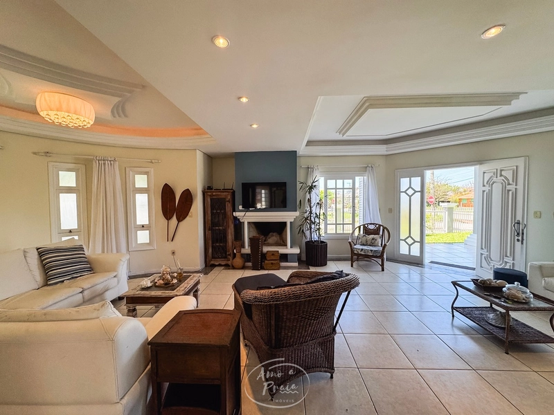 SOBRADO DE ESQUINA  EM ATLANTIDA: 13ª foto da galeria de imagens do imóvel