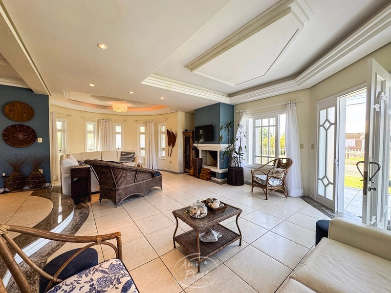 SOBRADO DE ESQUINA  EM ATLANTIDA: 14ª foto da galeria de imagens do imóvel