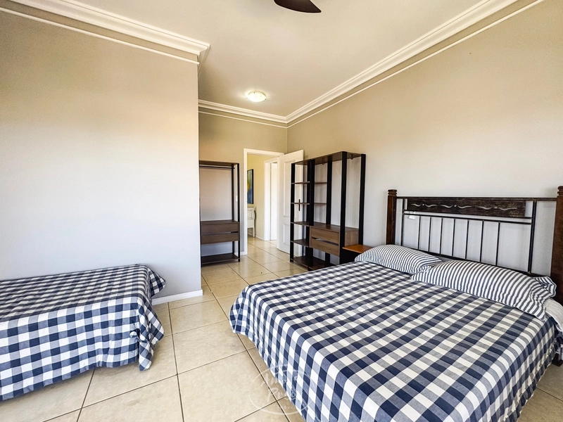 SOBRADO DE ESQUINA  EM ATLANTIDA: 32ª foto da galeria de imagens do imóvel