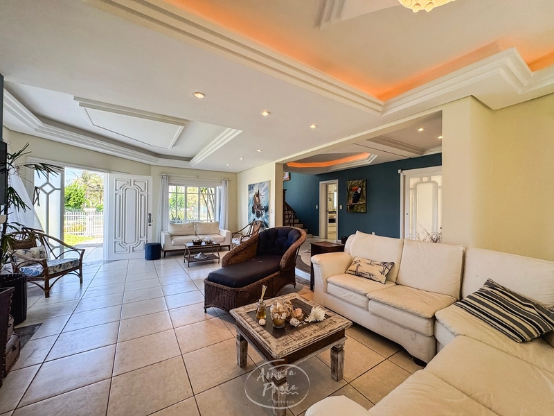 SOBRADO DE ESQUINA  EM ATLANTIDA: 11ª foto da galeria de imagens do imóvel