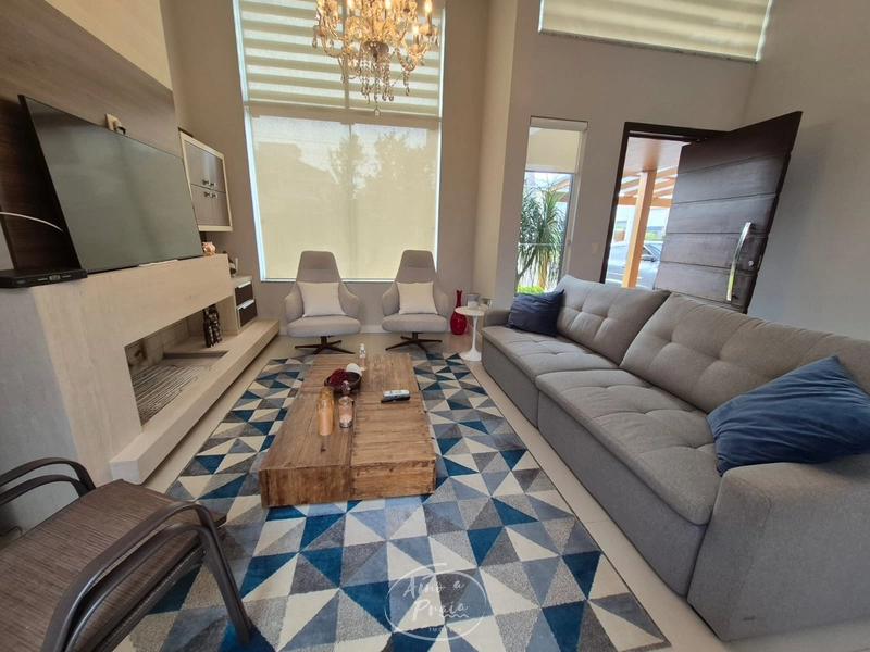 BELÍSSIMA RESIDÊNCIA NO CONDOMÍNIO CONDADO DE CAPÃO: 17ª foto da galeria de imagens do imóvel