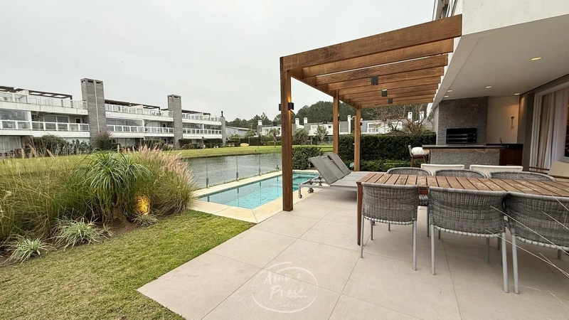 Apartamento Giardino beira-lago com 3 dormitórios no Condomínio Rossi: 22ª foto da galeria de imagens do imóvel