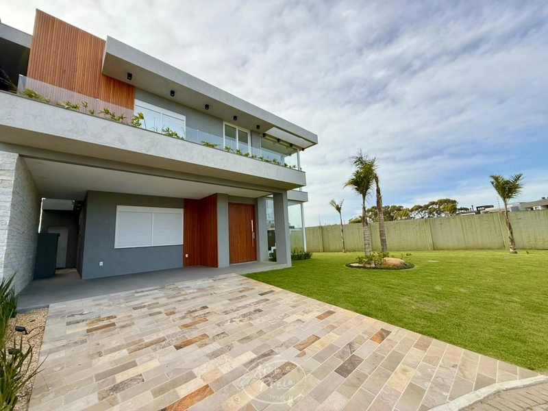 Casa de Alto Padrão no Condomínio Sunset – Xangri-Lá