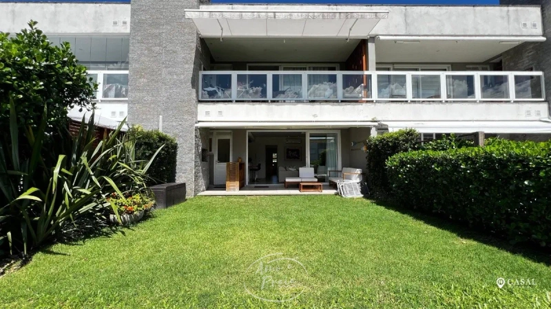 Apartamento com vista deslumbrante à beira do lago – 118 m² privativos